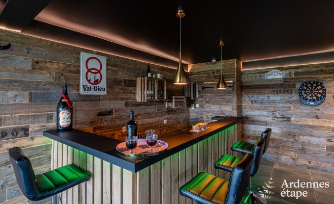 Villa de luxe � Theux pour 10 personnes avec salle de jeux, jacuzzi et proximit� de Spa-Francorchamps