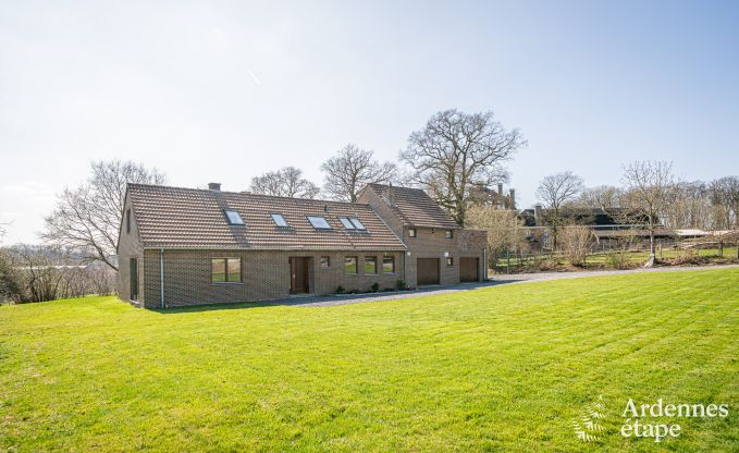 Villa de luxe � Theux pour 10 personnes avec salle de jeux, jacuzzi et proximit� de Spa-Francorchamps