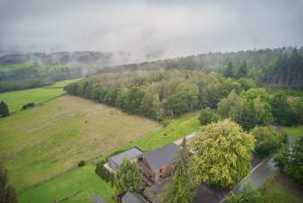 Maison de vacances Trois-Ponts, Ardenne, de style chalet pour 47 personnes