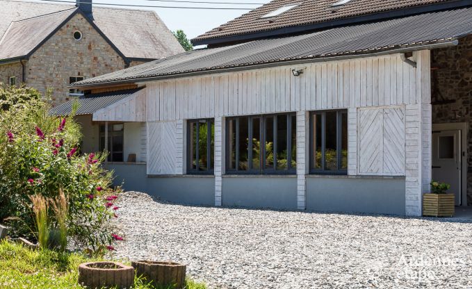 Maison de vacances confortable  Trois-Ponts pour 16 personnes