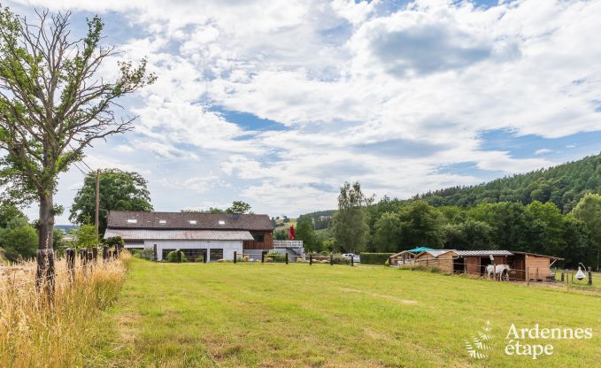 Maison de vacances confortable  Trois-Ponts pour 16 personnes