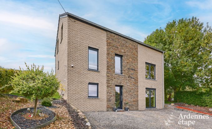Maison de vacances  Trois-Ponts pour 8 personnes avec sauna, salle de jeux et jardin priv