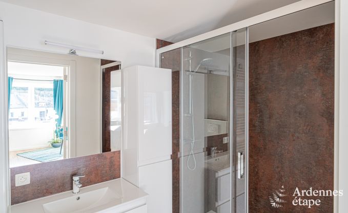 Spacieux loft luxueux � Trois-Ponts pour 5 personnes avec 2 chambres, 2 salles de bains, jacuzzi et terrasse priv�e