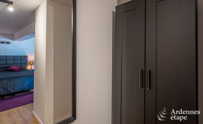 Loft spacieux pour 5 personnes avec 2 chambres, jacuzzi et terrasse priv�e � Trois-Ponts