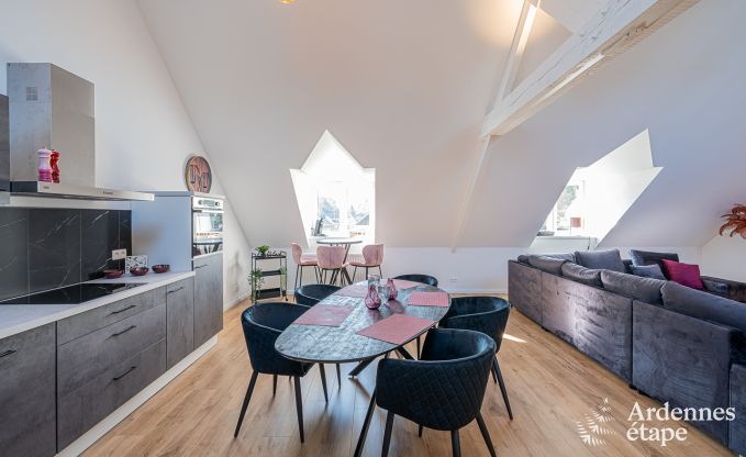 Loft spacieux pour 5 personnes avec 2 chambres, jacuzzi et terrasse priv�e � Trois-Ponts
