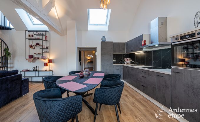 Loft spacieux pour 5 personnes avec 2 chambres, jacuzzi et terrasse priv�e � Trois-Ponts