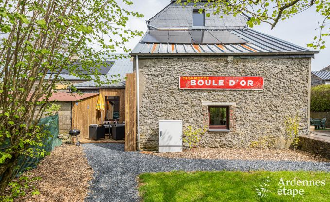Maison de vacances unique avec 2 chambres  Vaux-sur-Sre
