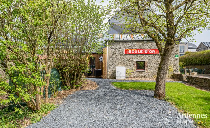 Maison de vacances unique avec 2 chambres  Vaux-sur-Sre