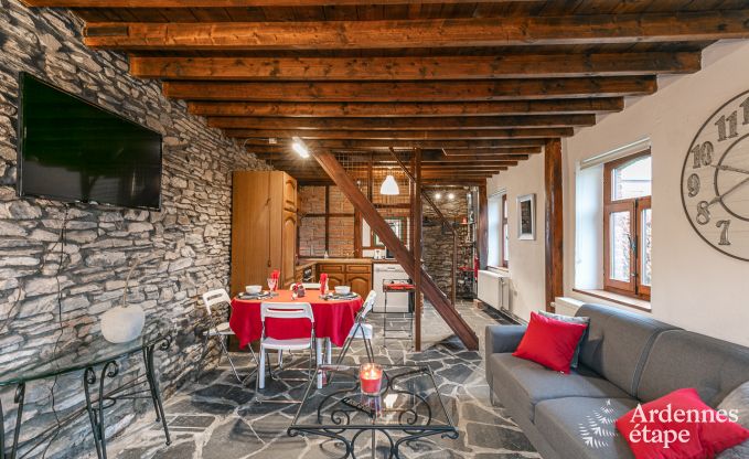 Maison de vacances  Vaux-sur-Sre pour 2/3 personnes en Ardenne