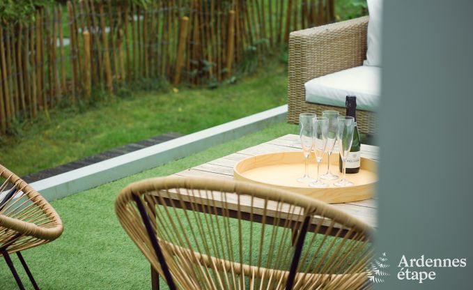 G�te exceptionnel avec superbe centre de wellness et piscine priv�s � Vaux-sur-S�re