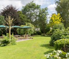 Vacances à la ferme à Vaux-sur-Sûre pour 22 personnes en Ardenne