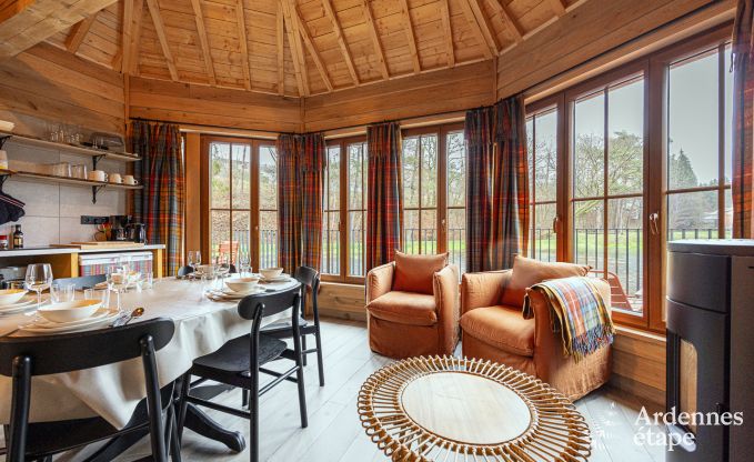 Sjour indit en Ardenne : Maison sur pilotis tout confort pour 5 personnes  Vencimont