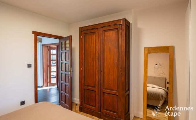 Chalet avec bain nordique, billard et une vue magnifique � Vencimont pour 6 personnes