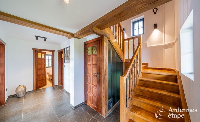 Chalet avec bain nordique, billard et une vue magnifique � Vencimont pour 6 personnes