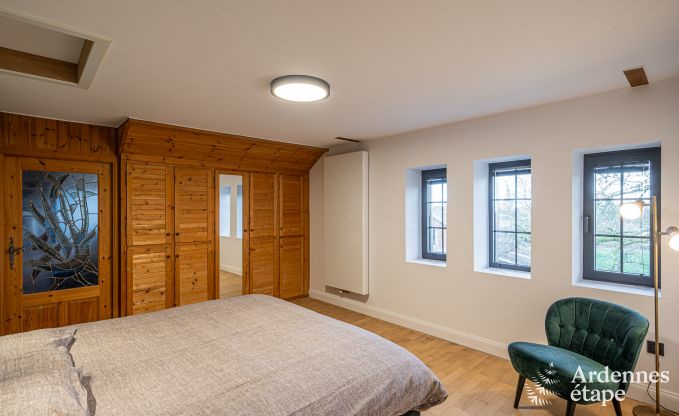 Chalet avec bain nordique, billard et une vue magnifique � Vencimont pour 6 personnes