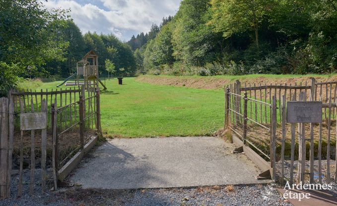 Maison de vacances � Vencimont pour 8 personnes en Ardenne