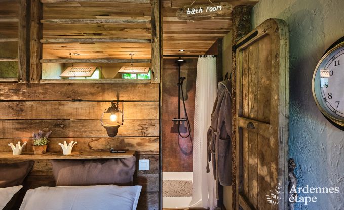 Tiny house romantique pour 2 personnes avec jacuzzi priv, pole  pellets et jardin  Vielsalm, Ardenne