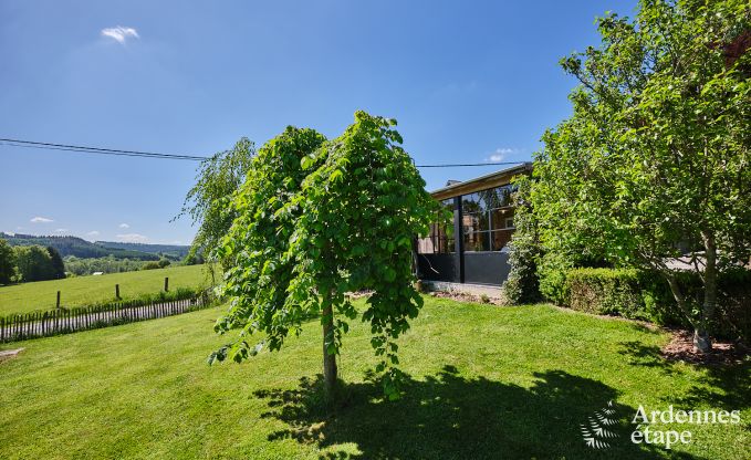 Tiny house romantique pour 2 personnes avec jacuzzi priv, pole  pellets et jardin  Vielsalm, Ardenne