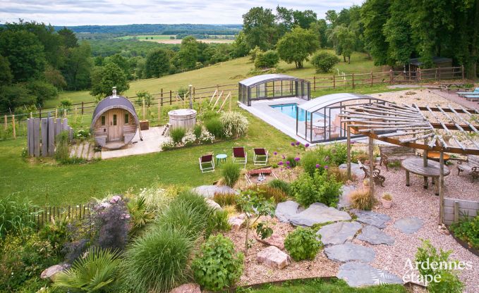 Sjour inoubliable  Villers-en-Fagne : Maison de vacances avec sauna, jacuzzi, piscine et vue imprenable en Ardenne