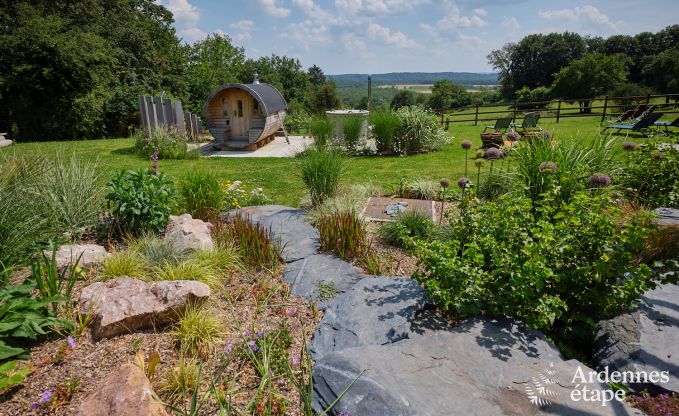 Maison de vacances confortable pour 10 personnes  Villers-en-Fagne avec sauna et pole  bois