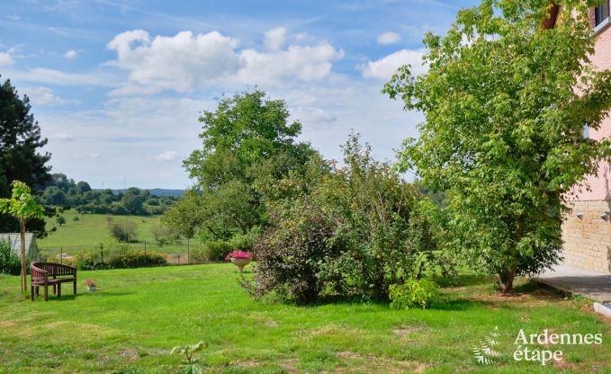 Maison de vacances pour 6 personnes  Virton avec 3 chambres, sauna, poele  bois, piscine extrieure et terrasse prive