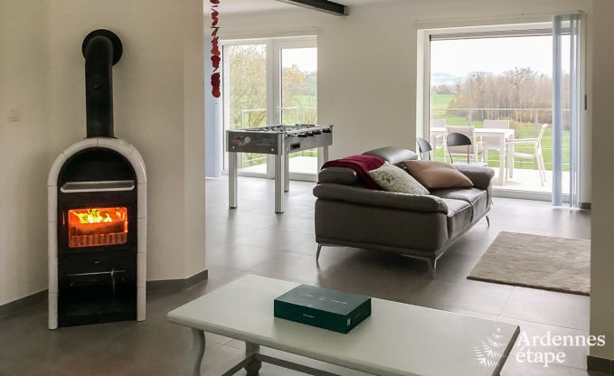 Maison de vacances pour 6 personnes  Virton avec 3 chambres, sauna, poele  bois, piscine extrieure et terrasse prive