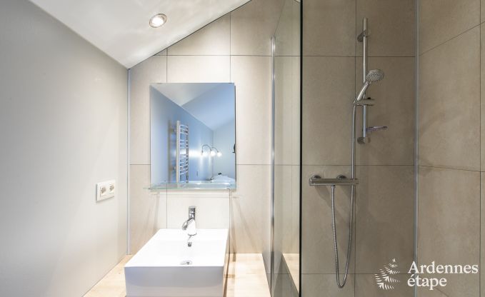 Maison de vacances � Vresse sur Semois pour 14 personnes en Ardenne