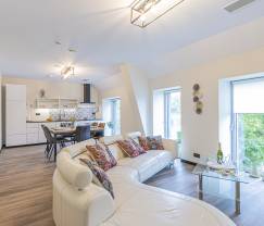 Maison de vacances à Walcourt, Ardenne, 6 personnes, 3 chambres, piscine extérieure, jardin commun, équipements modernes